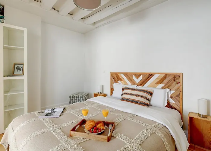 Bnbnova - 1br - Pompidou & Paryż